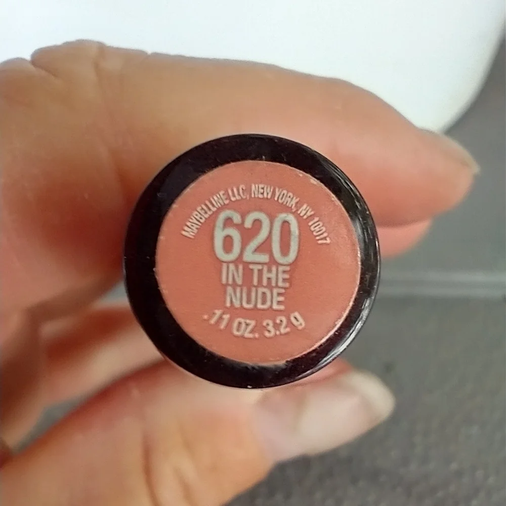 Volume xl seduction plumping lip color 620 in the